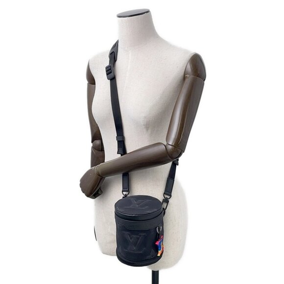 LOUIS VUITTON Louis Vuitton 2054 II Expandable Polochon Nylon/Leather Noir - Picture 3 of 15